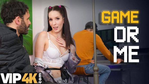 Daddy Fucks Gamer Girl Crazy Sex - Hot Brunette Cheating on Boyfriend - veryfreeporn.com - Britain on freevids.org