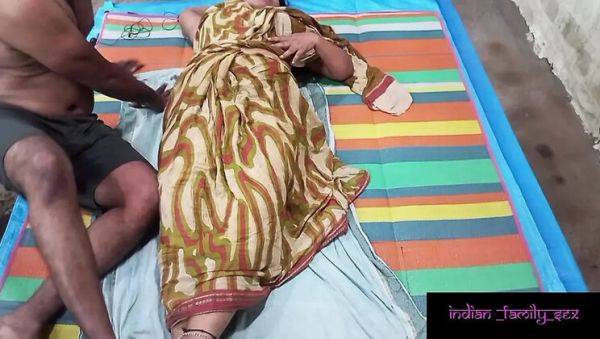 Indian Stepson Seduces Mature Step Mom Before Bed - Homemade Desi Sex - veryfreeporn.com - India on freevids.org