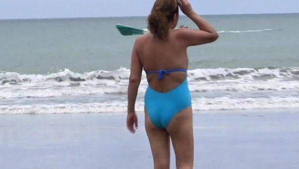 Stepmom Flaunts Her Hairy Pussy on Beach and Makes My Hard Dick Cum - porntry.com on freevids.org