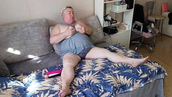 Stepmom's Hairy Pussy Craves Hard Cock - Zona901 Solo Masturbation - xxxfiles.com on freevids.org