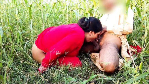 Abida Parveen's New Video: Must Watch Blowjob, Doggy Style & Hardcore Sex in Hindi - veryfreeporn.com - Nepal on freevids.org