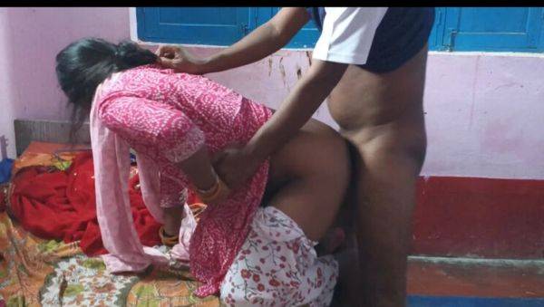 Desi Village Bhabhi Hot Sex with Indian Parosi - Anal Doggy Style - veryfreeporn.com - India on freevids.org