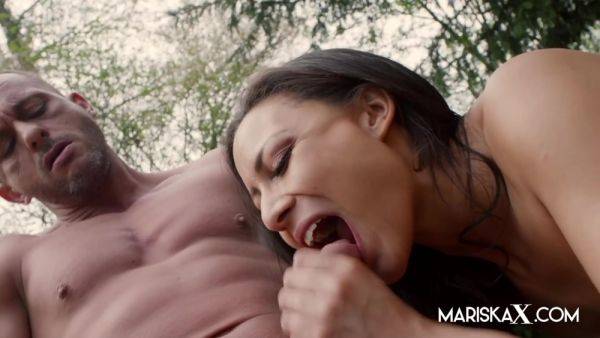 Ass Fucked In The Backyard With Dorian Del Isla, Cassie Del Isla And Mariska X - upornia.com on freevids.org