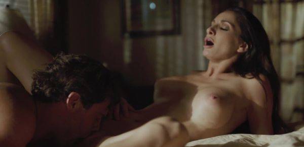 Brunette milf Silvia Saige gets her pussy railed on the bed - alphaporno.com on freevids.org