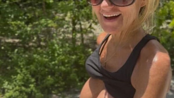 Dianne Fox Big Tits Amateur Homemade Day Life Blonde Mature HD - xxxfiles.com - Britain - Usa on freevids.org