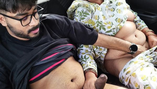 Car Sex Fun with BBW Indian Cougar - Random Pleasure with Amateur Mature - xxxfiles.com - Russia - India on freevids.org