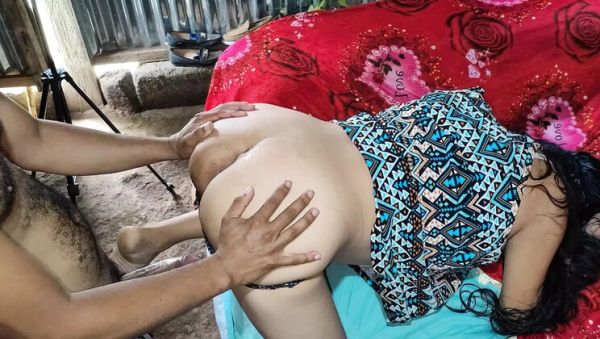 My 18 Year Old Stepdaughter's Tight Virgin Pussy - Tamil Homemade Indian Sex With Bhabhi - porntry.com - India on freevids.org