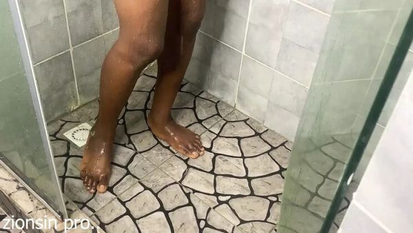 Zion Hot Teen Fucks Cucumber In Bathroom - Petite African Amateur Homemade - veryfreeporn.com - Usa - Ukraine - Nigeria on freevids.org