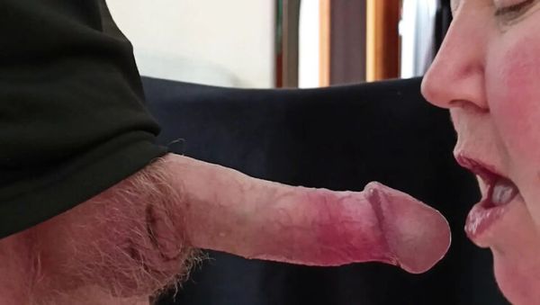 Zona901 Fucks Stepmom Deep Throat and Cum Swallow - xxxfiles.com on freevids.org