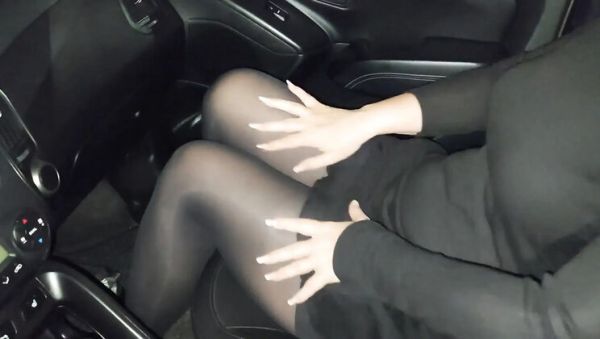 Step Mommy Car Masturbation - Hot Mature Woman Fingering in Backseat - xxxfiles.com - Romania on freevids.org