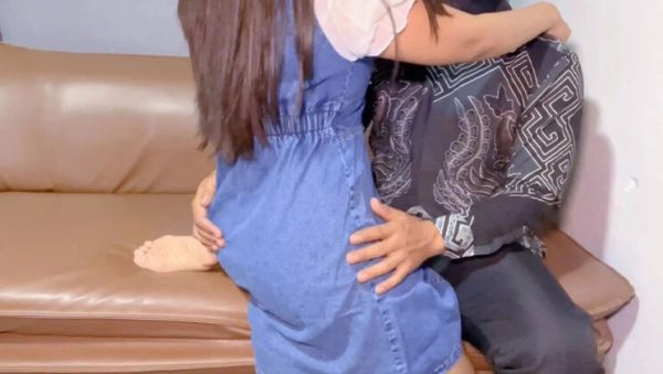 Office Boss Fucks Tight Pussy Secretary Doggy Style - Nadalyne Indonesian Homemade Cheating Sex - veryfreeporn.com - Indonesia on freevids.org