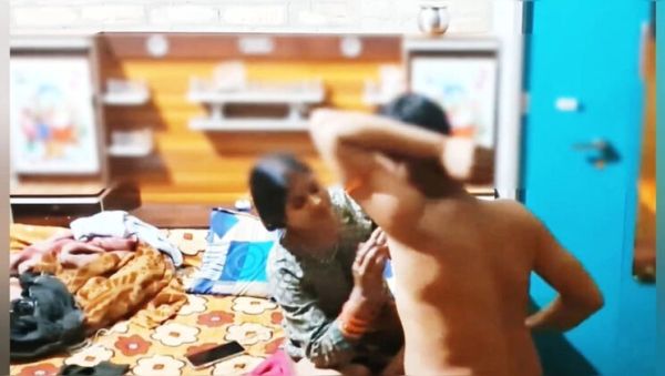 Indian Desi Girl Bar Fuck Video & Mature Indian Desi Bhabhi First Time Sex With Step Brother In Village - porntry.com - India on freevids.org