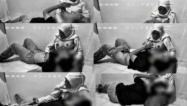 Malaysian High School Girl in Hijab Gives Handjob in Classroom - Amateur Teen with Big Tits - veryfreeporn.com - China - India - Malaysia on freevids.org