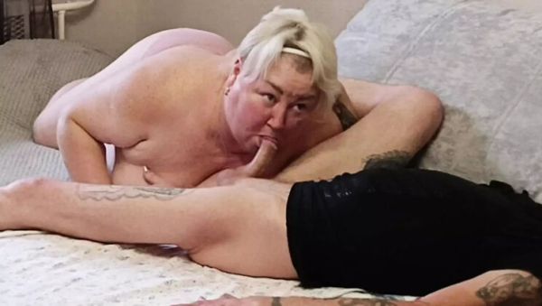 Neighbour MILF Zona901 Surprise Deep Throat Blowjob Cum In Mouth Swallow - porntry.com on freevids.org