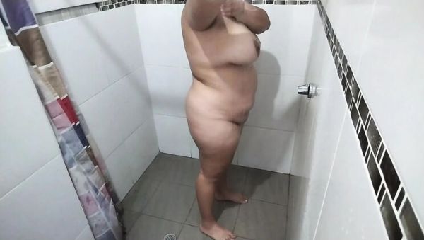 Stepmom with Big Tits Caught Showering in Public Bathroom - Homemade HD Voyeur Recording - xxxfiles.com - Ecuador on freevids.org