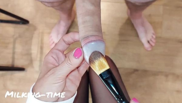 Milking Time Handjob Edging with Big Tits British Mature Part 5 - xxxfiles.com - Britain on freevids.org