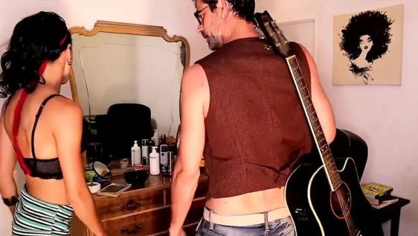 Magia Rosa The Hairdresser 2 - Amateur Latina Blowjob & Shaving Fetish in Spanish HD - veryfreeporn.com - Spain on freevids.org