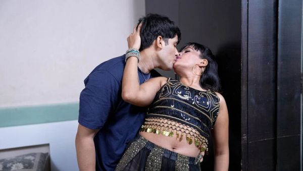 Indian Wife Seduces Husband with Nude Belly Dance - Full Night Fucking with 8 Inch Huge Cock - veryfreeporn.com - India on freevids.org