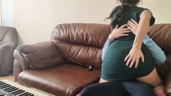 Young Husband & Beautiful Mature Wife Foreplay with Music - Big Natural Tits HD - porntry.com on freevids.org