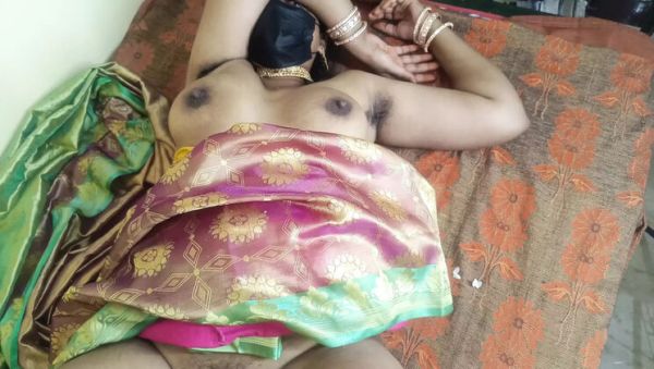 Inba's Hot Indian Desi Aunty Outdoor Fingering and Rough Sex with Stepfather - xxxfiles.com - India on freevids.org