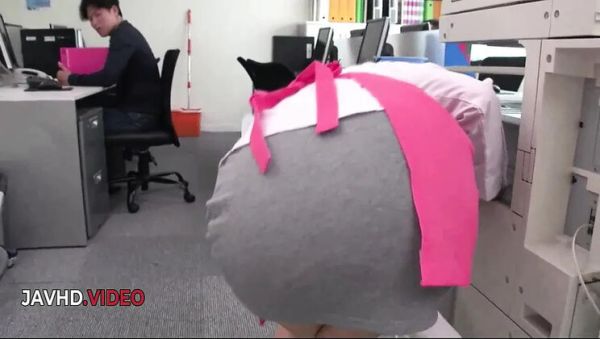 Chihiro's Amazing Blowjob Skills - Hot Japanese Brunette Teasing and Horny Action - porntry.com - Japan on freevids.org