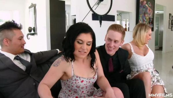 Blonde PAWG Swinger Deep Throat and Facial Cumshot - Kagney Linn Karter Swallows - veryfreeporn.com - Britain on freevids.org