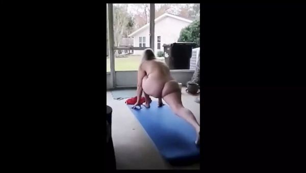 Amateur BBW Granny Yoga Fail - Clothes Fall Off Saggy Tits & Pussy - xxxfiles.com - Usa on freevids.org