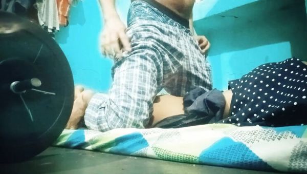 Hot Desi Girlfriend Outdoor Sex - Tight Pussy Hard Fuck with Beautiful Young GF - porntry.com - India on freevids.org