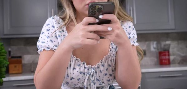 Pawg Stepdaughter Helps Out Massive Cocked Stepdad- - inxxx.com on freevids.org