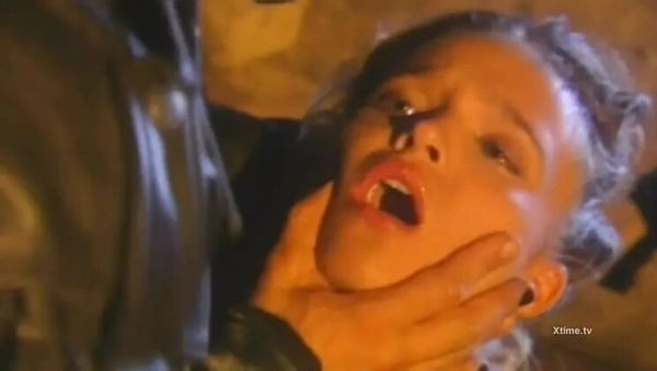 Rocco Siffredi Stuns Babe with Hard Anal Sex and Facial - xxxfiles.com - Britain - Italy on freevids.org