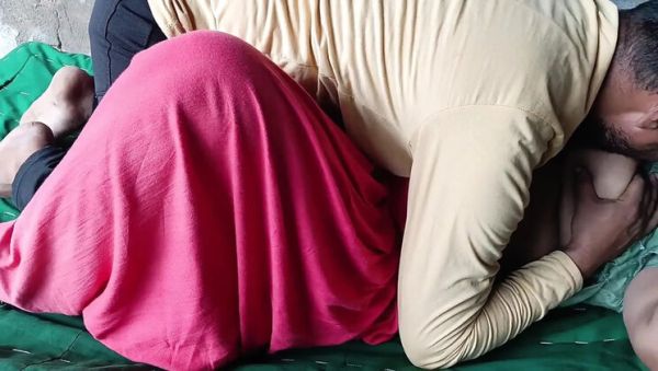 Desi Village Teen Girl Legs Up Orgasm - Homemade Hindi Sex with Cumshot - xxxfiles.com - India on freevids.org