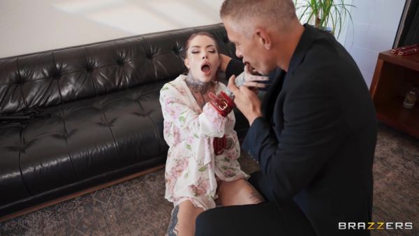 Tattooed Babe Deepthroats Mick Blues Thick Cock - upornia.com on freevids.org