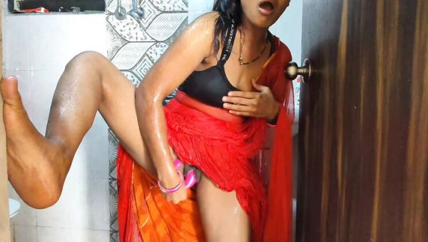 18 Year Old Indian Aunty Hot Fucking With Lush Toy - Blowjob & Creampie in Kitchen - veryfreeporn.com - India on freevids.org