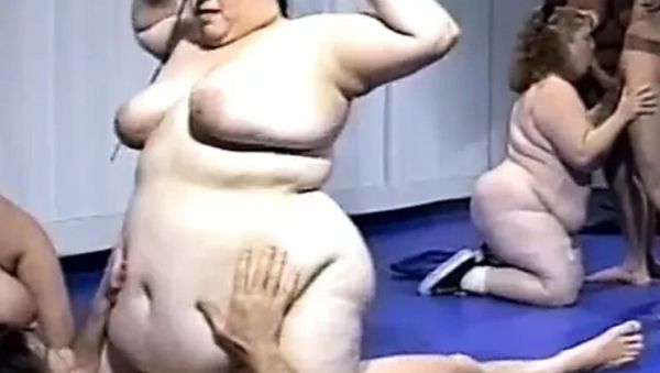 Granny Orgy with BBW Beauties Eating Pussy and Using Dildo - xxxfiles.com - Britain on freevids.org