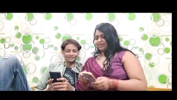 Horny Indian Mom Deep Throat Blowjob with Big Natural Tits - porntry.com - India on freevids.org