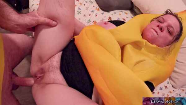 Anal Sex With Stepmom On Halloween With Erin Electra - hclips.com on freevids.org