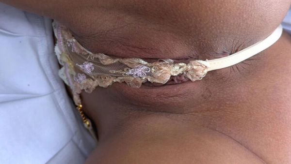 Sophia Lore Phone Up Skirt Pussy Close Up Huge Booty Solo Masturbation - xxxfiles.com - Britain on freevids.org