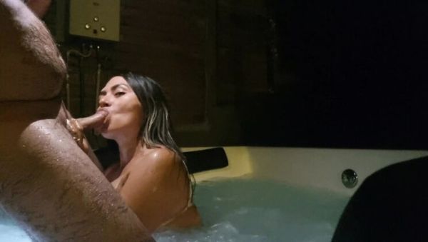 Rubis My Colombian Teen Neighbor Screams As I Break Her Tight Asshole And Cum Inside Her Anus - veryfreeporn.com - Colombia on freevids.org