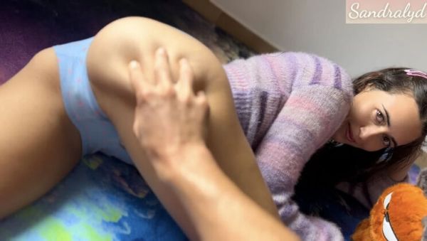 Amateur Latina Teen Sandralydx Masturbates with Stuffed Animal and Gets Fingered in POV - porntry.com - Spain on freevids.org