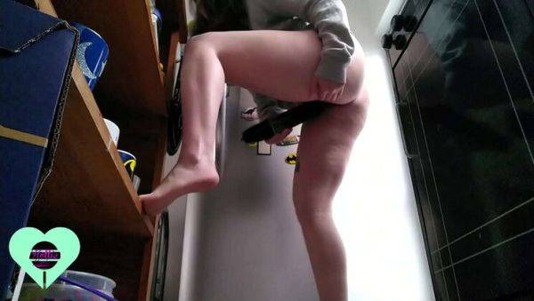 Step Sister Caught Squirting with Cucumber in Kitchen - Hidden Cam - veryfreeporn.com on freevids.org