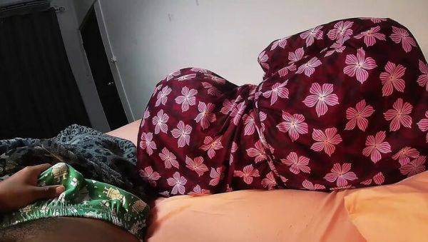 Step Mom Leyne Rodriguez Shares Bed with Step Son While Hubby's Away - Big Ass Latina MILF POV - porntry.com on freevids.org