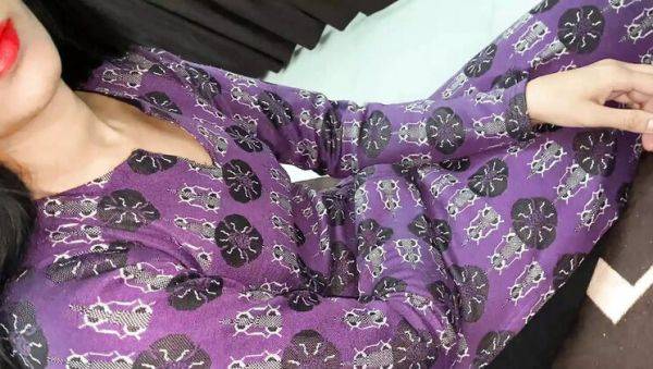 Desi Mom Seduced for Money - Full Hindi Hardcore Sex with Big Cock and Doggy Style - xxxfiles.com - India on freevids.org