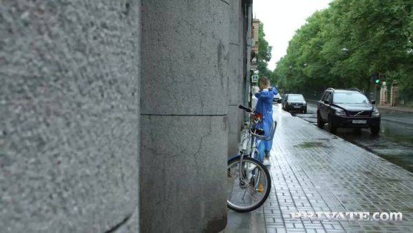 Private Castings: Ria loves anal - veryfreeporn.com - Russia on freevids.org