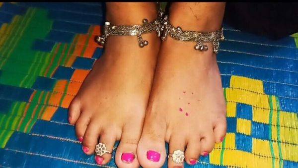 Hot Indian Desi Wife Aishwarya Bhabhi Fucks Husband in Rough Anal Homemade POV - xxxfiles.com - India on freevids.org