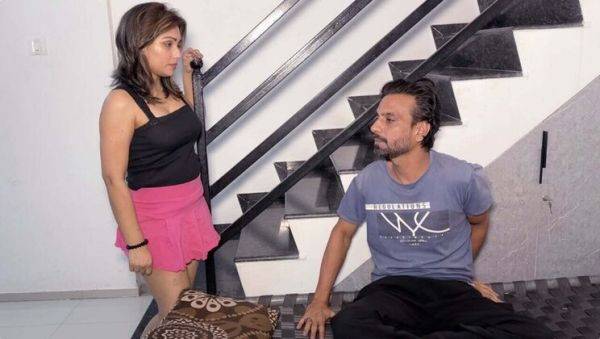 Indian Bhabhi Zoya Rathore Fucks Servant in Bedroom - Desi Homemade Sex - veryfreeporn.com - India on freevids.org