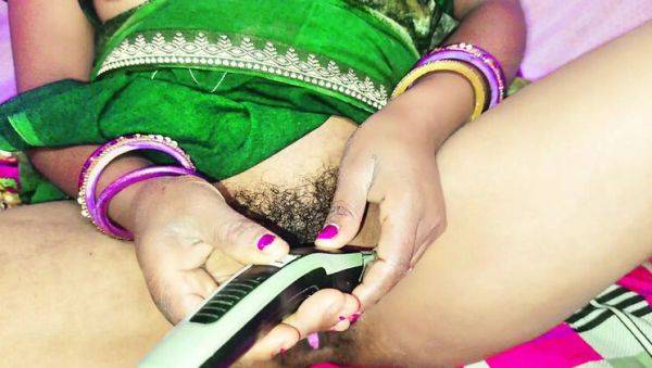 Bangala Bhabhi Hairy Pussy Fucking - Indian Homemade Amateur Sex - veryfreeporn.com - India on freevids.org