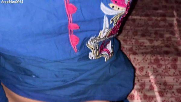 Indian Anushka Bangla Chut Fucking in HD with Hindi Audio - veryfreeporn.com - India on freevids.org