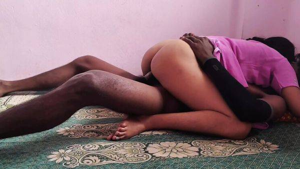 Called Friend's Hot Sister Home and Fucked Her Hard - Desi Indian Couple Viral Sex - porntry.com - India on freevids.org