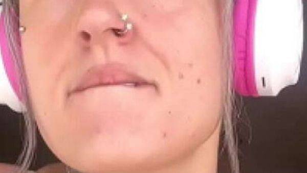 Busty Gym Girl Casal Dna Shows Off Her Big Natural Tits in Public - xxxfiles.com on freevids.org