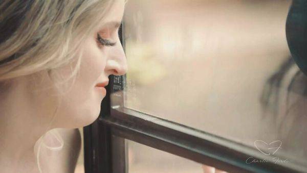 Charlie Forde & Astrid Love Fingering & Eating Pussy in Hot Lesbian Masturbation Scene - veryfreeporn.com on freevids.org